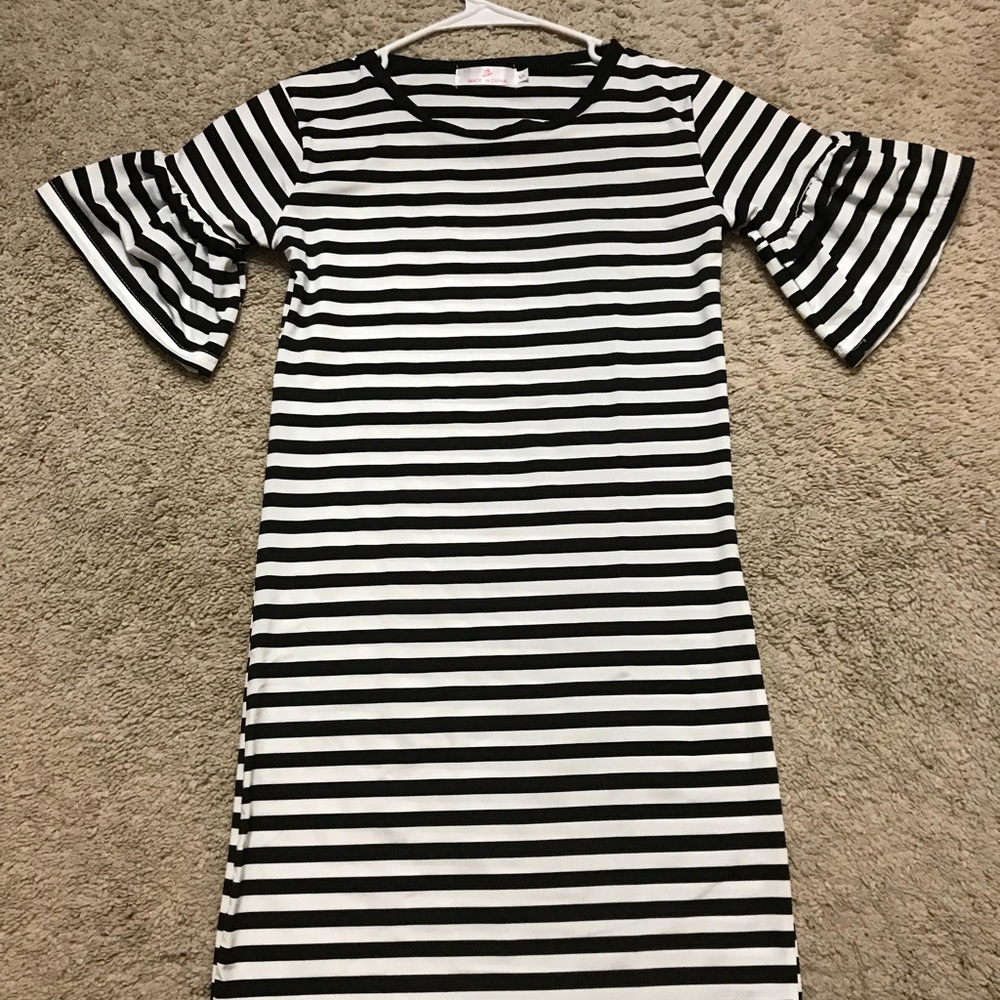 New/Mini Dress - Picture 3 of 3